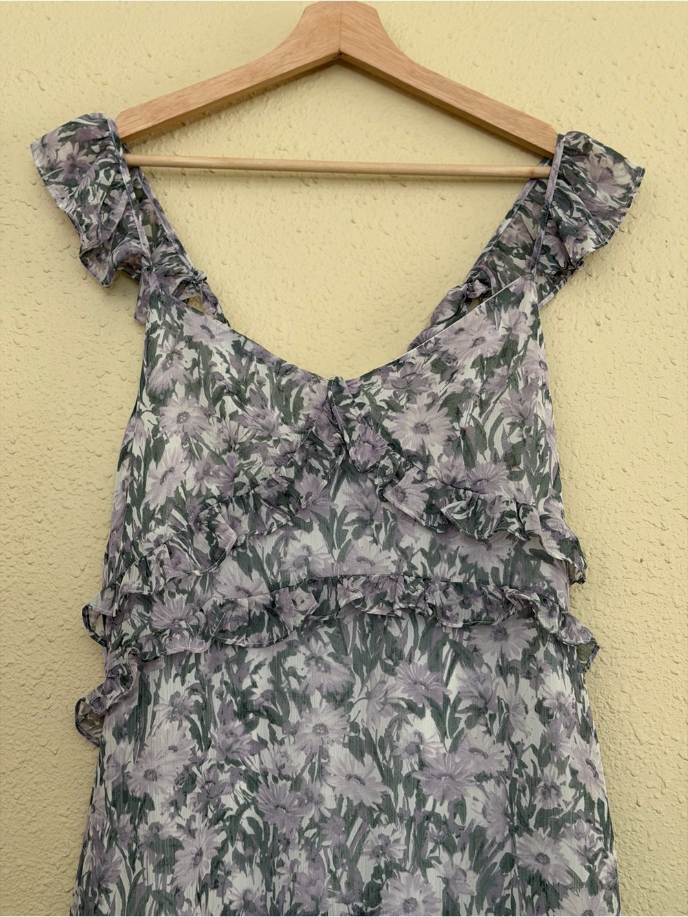 NWT | O.P.T x Tuckernuck | Ingrid Floral Ruffle Midi Dress - Size Small - Picture 3 of 6